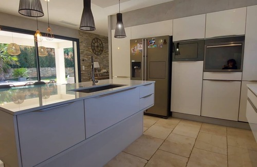 Lorgues Villa | Villa Haut Luxueuse Sans vis à vis au Coeur de la Provence -quartier Résidentiel