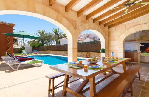 Cala en Blanes Villa | Villa Hegoalde by Villa Plus