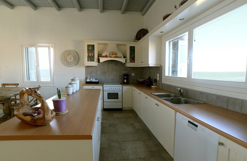 Kea House | Villa Helenia in Otzias, Kea