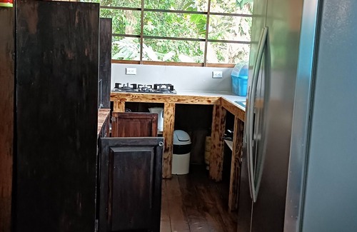 Puerto Jimenez Cabin | Villa Heliconia, Cabaña Cerca de Montaña y Playas