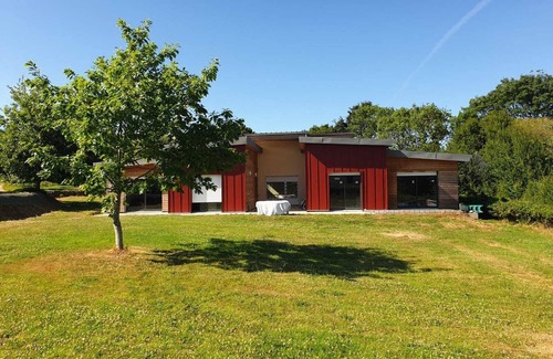 Plouegat-Guerand Villa | VILLA HEOL furnished house in the countryside not far from the sea.