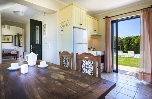 Svoronata Villa | VILLA HERA, LUXURY VILLA WITH PRIVATE POOL