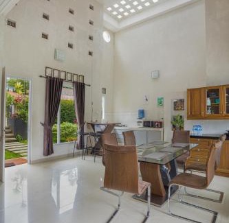 Ciloto Villa | Villa Herrera Puncak
