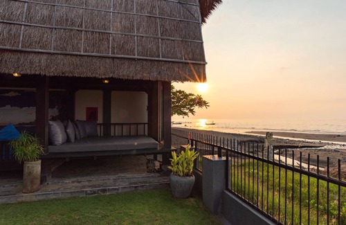 Banjartegehe Villa | Villa Hikume - Relax In A Private Beachfront Villa