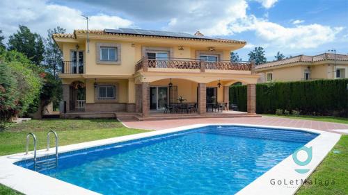 Mijas Villa | Villa Hole in One - GoLetMalaga