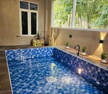 Temon Villa | Villa Hollandia