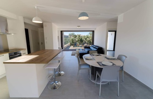 L'Ile-Rousse Villa | Villa ideal for family and friends - Private pool and spa - 5min beach