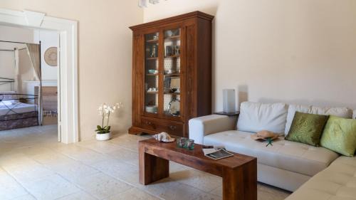Onifai Apartment | Villa Il Casale Onifai- piano terra