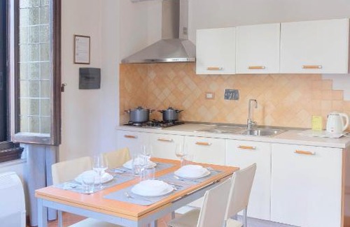 Oltrarno Bed & Breakfast | Villa il Leone