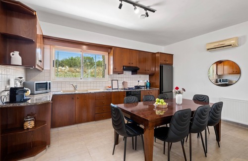 Lasa Villa | Villa Il Pino by Nomads: A Private Nature Retreat
