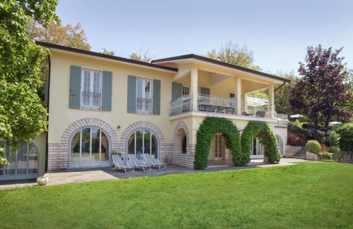 Torri del Benaco Villa | Villa Ilaria With pool