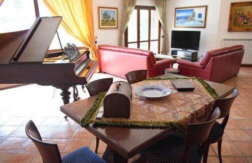 Copertino Villa | Villa immersa nel verde(*Servizi ALL INCLUSIVE*)