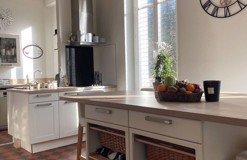Saint-Saulge Villa | Villa in a green setting in the Morvan foothills