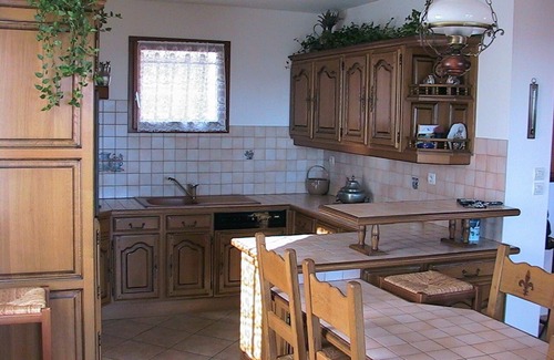 Planzolles Villa | Villa in a green setting