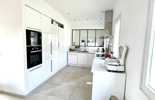 Plaine de la Brague Villa | Villa in a quiet area near the city center at 50 m from the sea and beaches