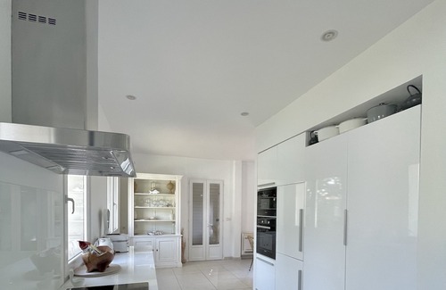 Plaine de la Brague Villa | Villa in a quiet area near the city center at 50 m from the sea and beaches