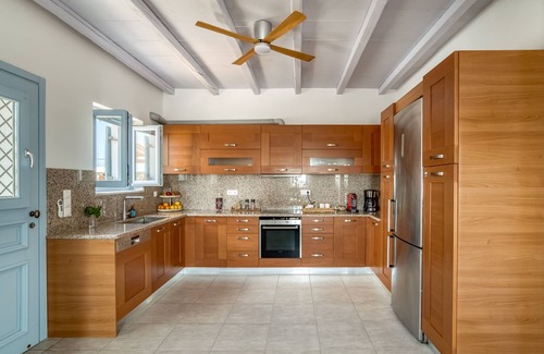 Nea Cryssi Akti Villa | Villa in Agia Irini with Sea & Sunset Views!