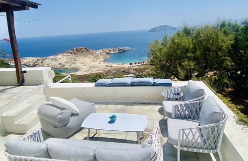 Serifos Villa | Villa in Agios Sostis beach