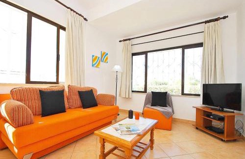 Areias de Sao Joao Villa | Villa in Albufeira near Praia da Oura Beach