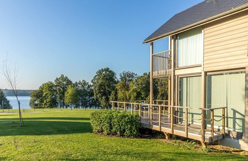Froidchapelle Villa | Villa in Belgium with Private Terrace