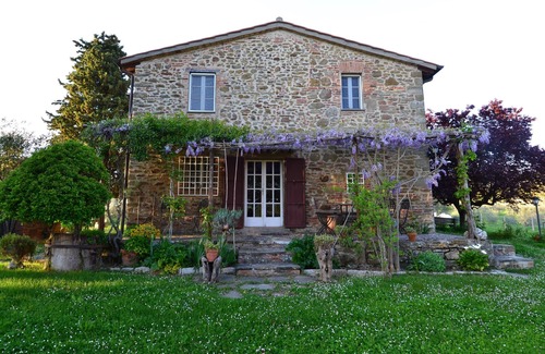 Citta della Pieve Villa | Villa in Città della Pieve. A peaceful oasis among woods and olive groves
