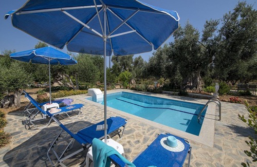 Asteri House | Villa in Crete near Rethymno Beach