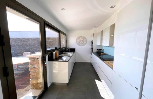 Cap Benat House | Villa in Gaou with Sea View and Beach