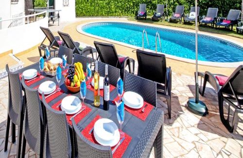 Gale Villa | Villa in Gale near Praia Manuel Lourenco