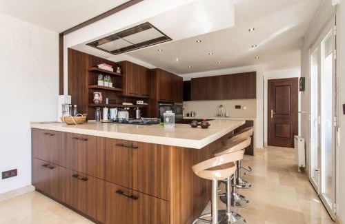 Gualchos Villa | Villa in Granada with Sea Views & Pool