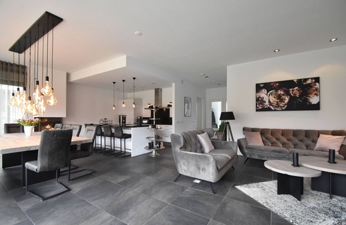 Zeewolde Villa | Villa in Harderwijk with Sauna