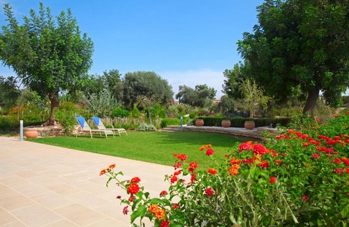 Aphrodite Hills Villa | Villa in Kouklia Sleeps 6 includes Swimming pool and Air Con 9