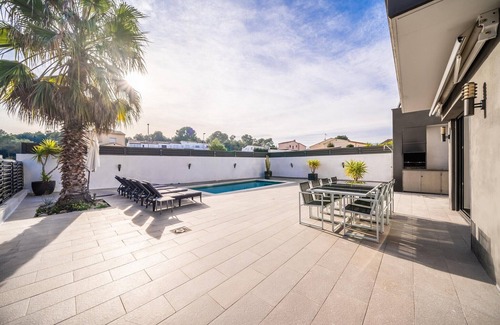 L'Escala Villa | Villa in L’Escala near Montgrí Natural Park