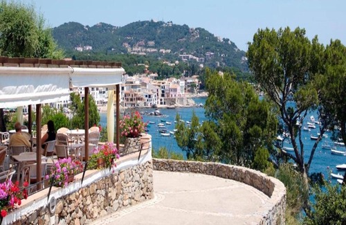 Llafranc Villa | Villa in Llafranc near Sea beach