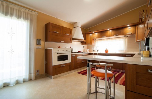 Melissano Villa | Villa in Melissano with 4 bedrooms sleeps 12