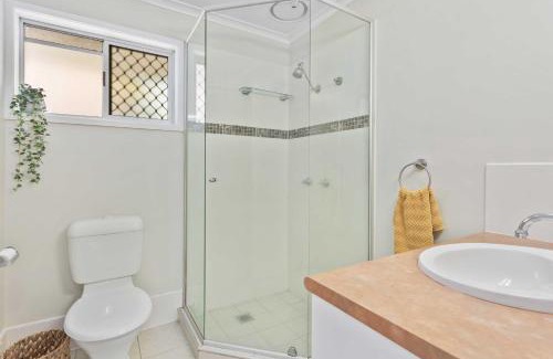 Miami House | Villa in Miami - Hosted by Burleigh Letting