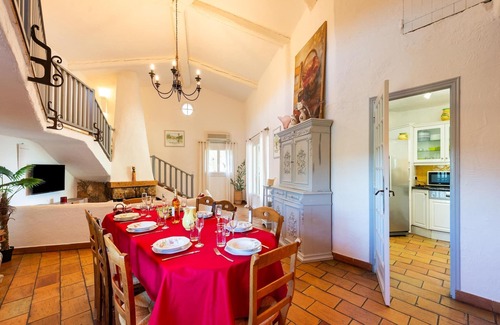 Mouans-Sartoux Villa | Villa in Mouans-Sartoux with Pool & Beach