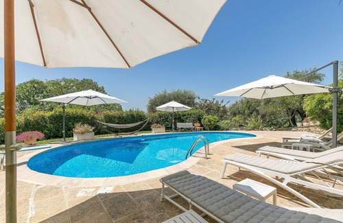 Mouans-Sartoux House | Villa in Mouans Sartoux town center on 30000m2 park