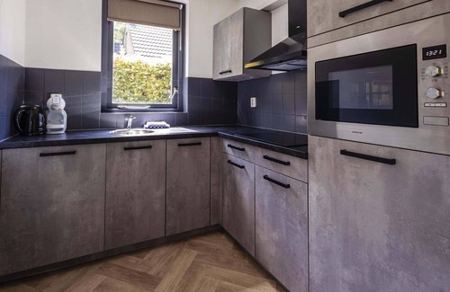 Ewijk House | Villa in Nijmegen with VIP Amenities