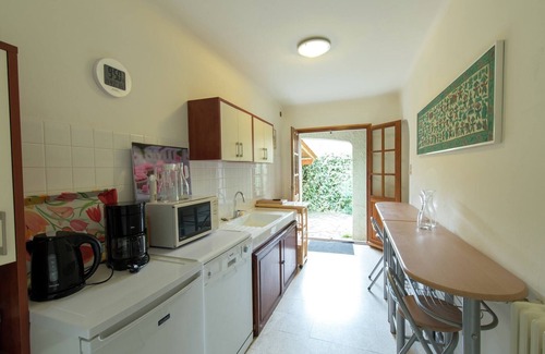 Nyons Villa | Villa in Nyons with Pool near Creek