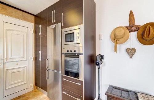 Oliva Villa | Villa in Oliva near Platja d'Oliva Beach, cleaning included