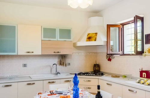 Ponte Buriano Villa | Villa in Pieve San Giovanni with Panoramic Pool