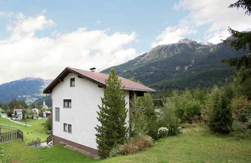 Piller House | Villa in Piller near Ski Bus & Lake