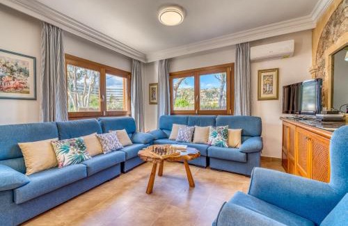 Puerto de Pollensa House | Villa in Puerto Pollensa near the Beach