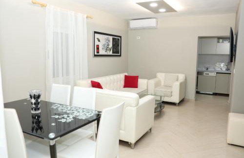 Golem Villa | Villa in Qerret - 100 m from the beach