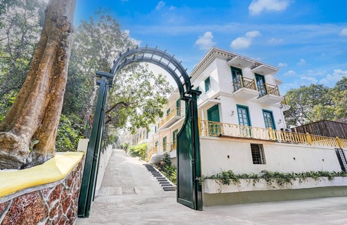 Siolim Villa | Villa in Siolim Near Morjim Beach