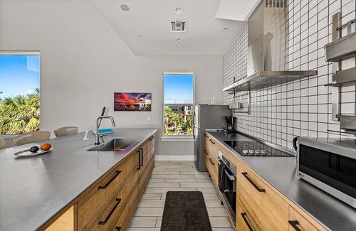 North Captiva House | VILLA IN THE AIR - 2 Golf Carts, Private Pool, Steps to the beach