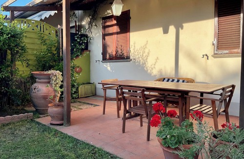 San Vincenzo House | Villa in the green with private garden and panoramic balcony, 10 minutes from the sea
