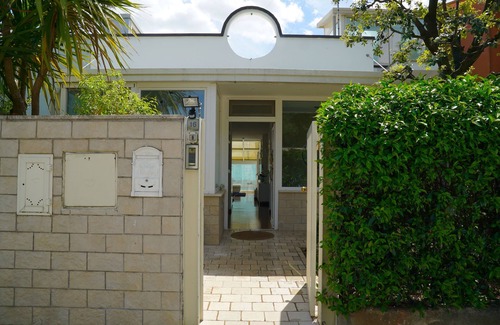 Noicattaro Villa | Villa in the Sun - Entire Villa with Private Pool