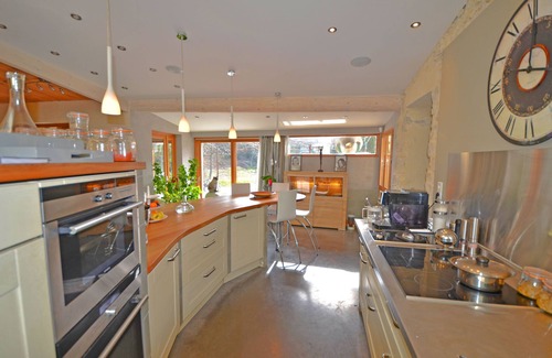 Puygiron Villa | Villa in the woods 6 bedrooms 12/15 people jacuzzi hammam private heated pool