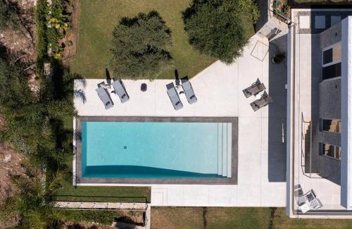 Nipos Villa | Villa Inati